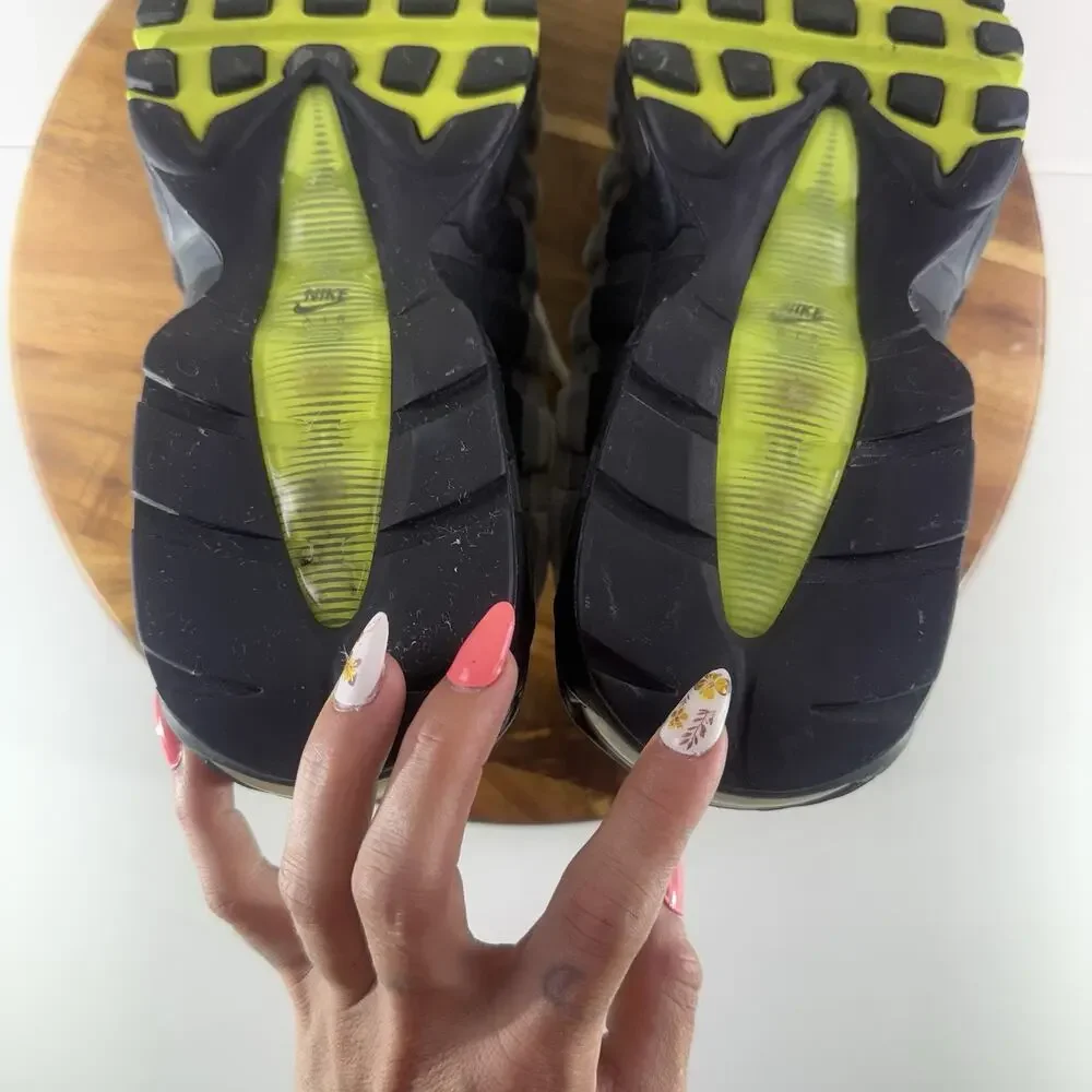 Nike Air Max 95 OG Neon Men's Size 8